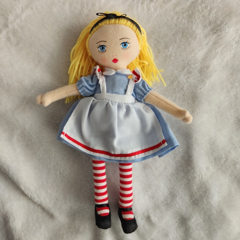 Madame Alexander Alice in Wonderland Alice 9" Plush 2009 Doll